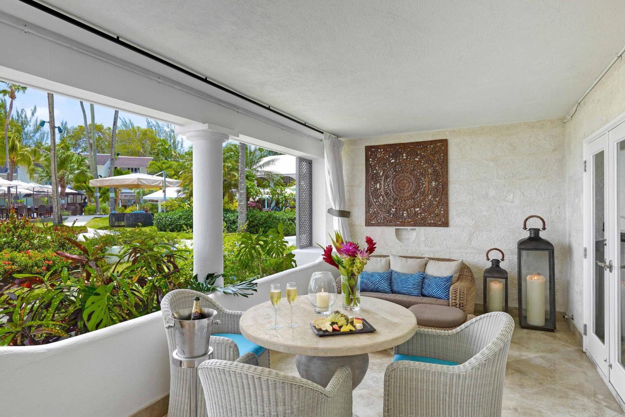 Colony Club By Elegant Hotels Saint James Exteriér fotografie